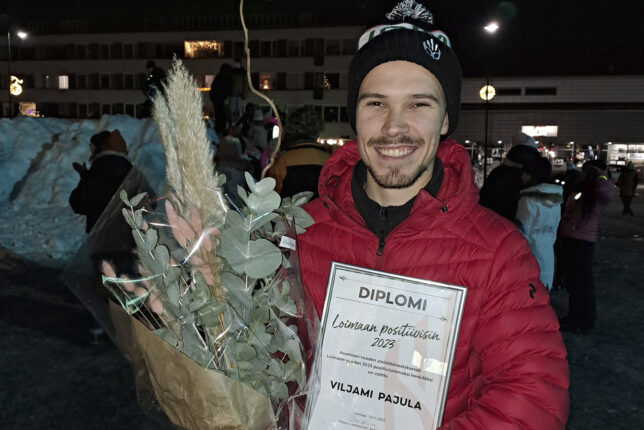 Joulunavauksessa 2023 vuoden positiivisimmaksi valittu Viljami Pajula